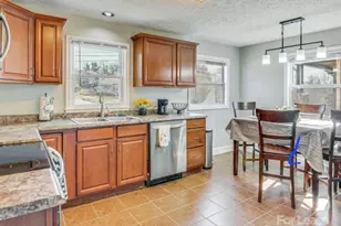 561 Depot St, Asheville, NC 28801 - Photo 6