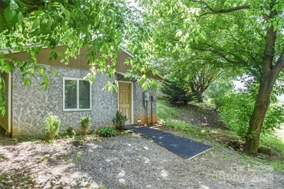 543 College Street, Asheville, NC 28801 - Photo 2