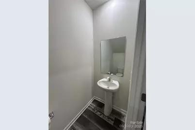 578 30th Avenue Circle NE, Hickory, NC 28601 - Photo 16