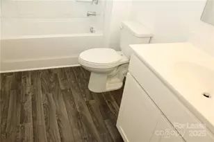 3419 Selwyn Landing Dr, Charlotte, NC 28215 - Photo 20