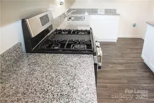 3419 Selwyn Landing Dr, Charlotte, NC 28215 - Photo 8