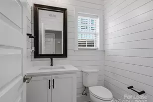 1511 Landis Ave, Charlotte, NC 28205 - Photo 14