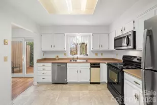 103 Pebble Creek Dr, Asheville, NC 28803 - Photo 18