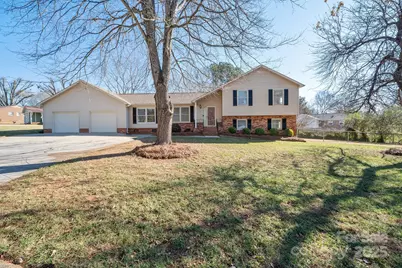 809 Tait Street, Lincolnton, NC 28092 - Photo 1