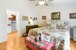 110 Pinellas St, Hendersonville, NC 28791 - Photo 16