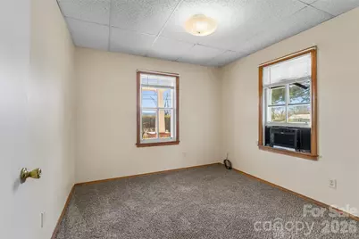 503 Old Hendersonville Highway, Brevard, NC 28712 - Photo 10