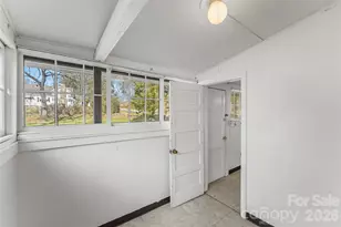 503 Old Hendersonville Hwy, Brevard, NC 28712 - Photo 16