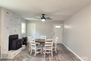 276 Country Club Rd, Wilkesboro, NC 28697 - Photo 4