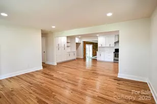 1513 Greenview Pl, Charlotte, NC 28208 - Photo 12