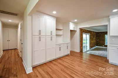 1513 Greenview Place, Charlotte, NC 28208 - Photo 18