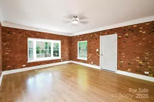 1513 Greenview Pl, Charlotte, NC 28208 - Photo 24