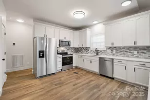 3802 McKee Rd, Charlotte, NC 28270 - Photo 10