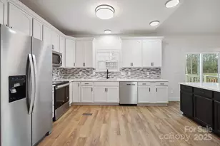 3802 McKee Rd, Charlotte, NC 28270 - Photo 12