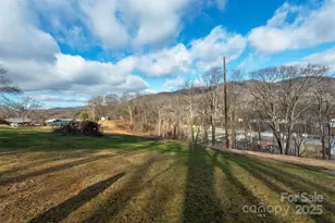 333 Richmond Ave, Swannanoa, NC 28778 - Photo 36