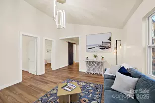 410 24th St SW, Hickory, NC 28602 - Photo 14