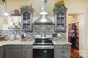 1103 W Franklin St, Monroe, NC 28112 - Photo 12