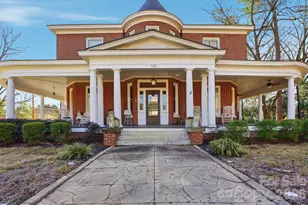 1103 W Franklin St, Monroe, NC 28112 - Photo 2