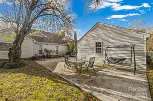 2234 Hamilton Mill Rd, Charlotte, NC 28270 - Photo 32