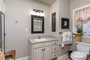 21 Mapleleaf Ln, Glade Valley, NC 28627 - Photo 10