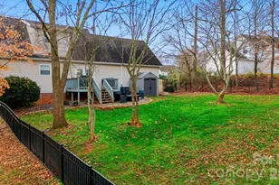 122 Valley Glen Dr, Troutman, NC 28166 - Photo 8