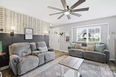 122 Valley Glen Drive, Troutman, NC 28166 - Photo 14