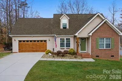 122 Valley Glen Drive, Troutman, NC 28166 - Photo 1