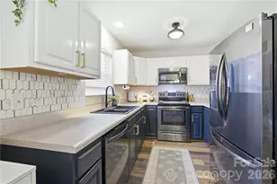 122 Valley Glen Dr, Troutman, NC 28166 - Photo 18