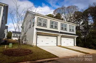 5021 Cherry Gum Ct, Matthews, NC 28105 - Photo 2