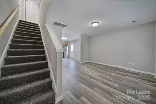 3309 Morning Dr, Charlotte, NC 28208 - Photo 2