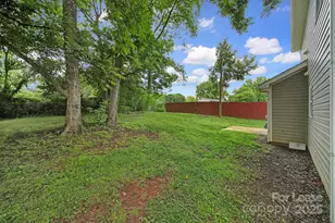 3309 Morning Dr, Charlotte, NC 28208 - Photo 24