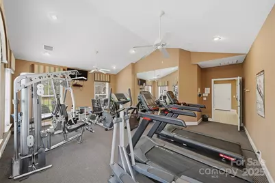 835A Wynnshire Drive, Hickory, NC 28601 - Photo 44