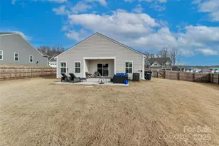 105 N Sina St, Troutman, NC 28166 - Photo 42