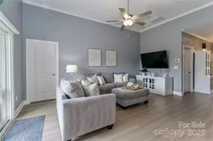 105 N Sina St, Troutman, NC 28166 - Photo 10