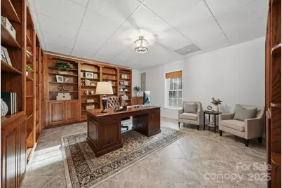 133 37th Avenue Place NW, Hickory, NC 28601 - Photo 38