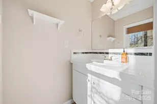 133 37th Ave Pl NW, Hickory, NC 28601 - Photo 40