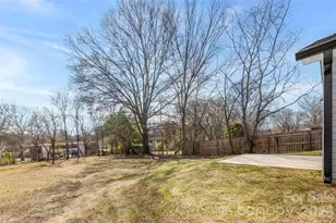 1013 Locke St, Salisbury, NC 28144 - Photo 22