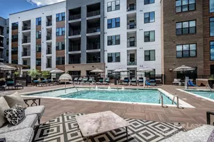 101 W Morehead St, Charlotte, NC 28202 - Photo 2