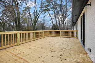 824 Kentberry Dr, Charlotte, NC 28214 - Photo 4