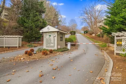 2604 Vineyard Boulevard, Asheville, NC 28805 - Photo 26