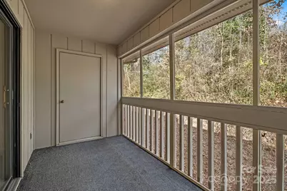 2604 Vineyard Boulevard, Asheville, NC 28805 - Photo 20