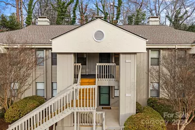 2604 Vineyard Boulevard, Asheville, NC 28805 - Photo 1