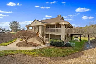 2604 Vineyard Blvd, Asheville, NC 28805 - Photo 22