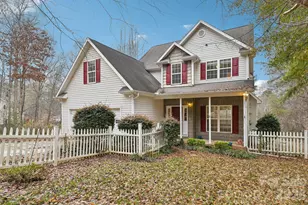 3543 Lake Bluff Dr, Sherrills Ford, NC 28673 - Photo 2