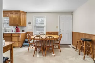 3261 Tolley St, Claremont, NC 28610 - Photo 8