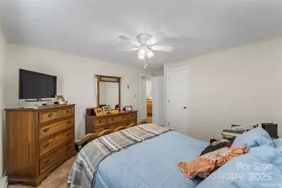 3261 Tolley Street, Claremont, NC 28610 - Photo 12