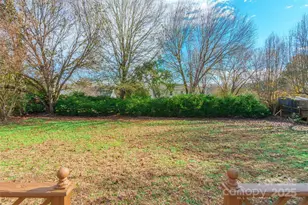 8708 Parkchester Dr, Charlotte, NC 28277 - Photo 24