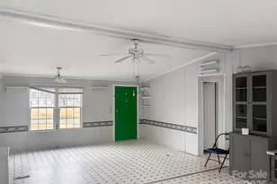 205 W Haywood Ln, Mount Gilead, NC 27306 - Photo 6