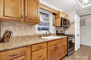 191 Pacolet Woods Ln, Saluda, NC 28773 - Photo 8