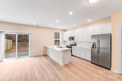 645 Brookwood Street #B, Mooresville, NC 28115 - Photo 10