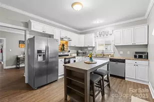 2420 Jackson St, Belmont, NC 28012 - Photo 8